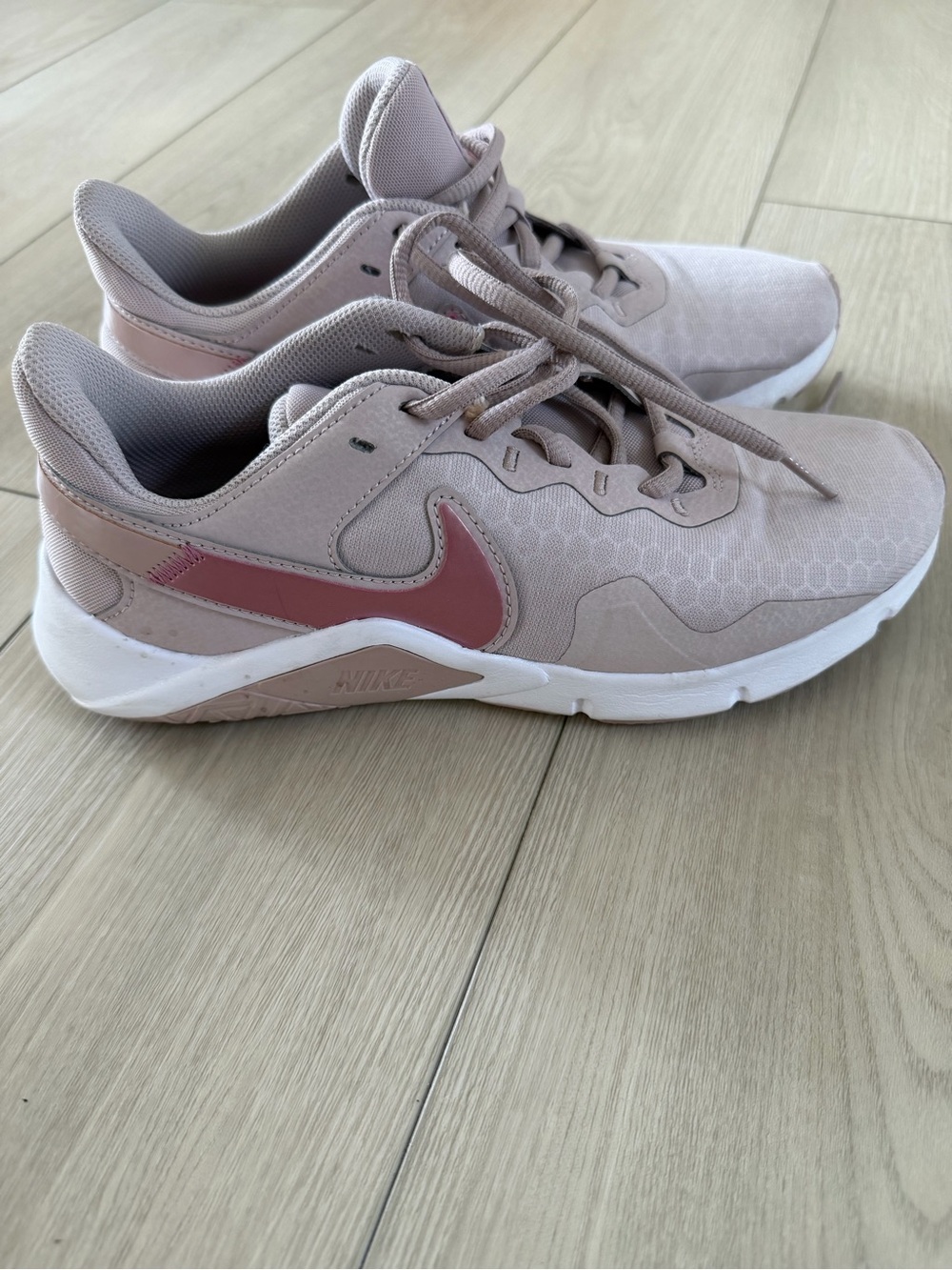 Nike Women's Metcon Training Shoes - Size 8